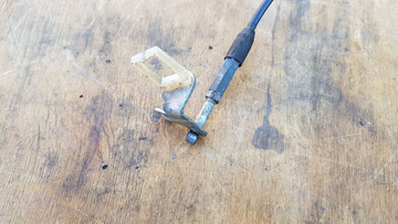 Yamaha Majesty YP 250 ülés nyitó bovden