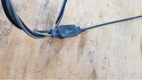 Yamaha Majesty YP 250 ülés nyitó bovden - 8/9