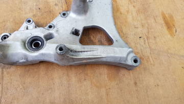 Yamaha Majesty YP 250 hátsó lengőkar