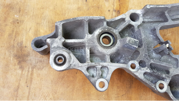 Yamaha Majesty YP 250 hátsó lengőkar - 6/9