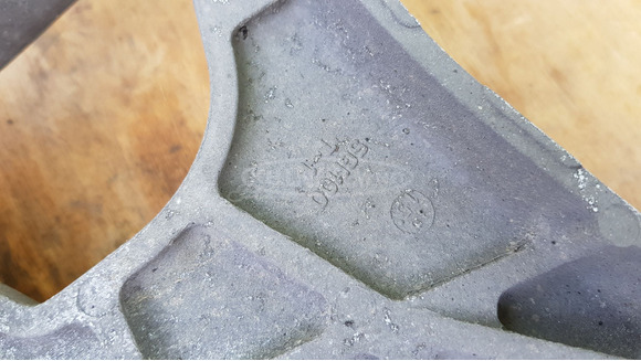 Yamaha Majesty YP 250 hátsó lengőkar - 9/9