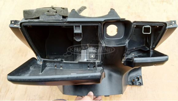 Yamaha Majesty YP 250 térdidom - 5/8