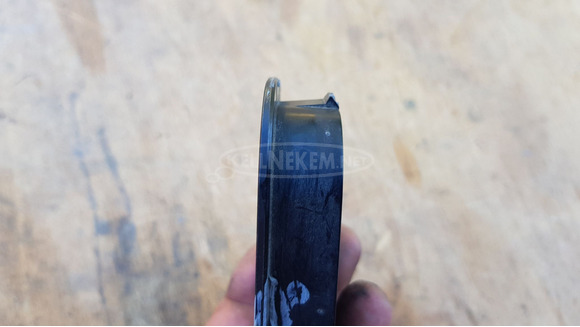 Yamaha Majesty YP 250 gyújtáskapcsoló körüli idom - 6/7