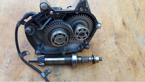 Aprilia Scarabeo Light 400 végáttétel - 6/7