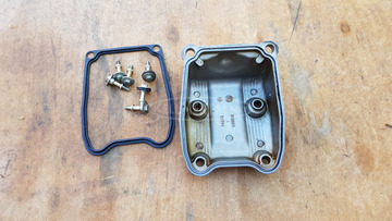 Aprilia Scarabeo Light 400 - 500 szelepfedél