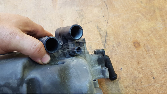 Aprilia Scarabeo Light 400 gyújtásfedél vízpumpával - 5/10