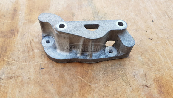 Aprilia Scarabeo Light 400 - 500 hátsó féknyereg tartó konzol - 2/7