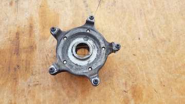 Aprilia Scarabeo Light 400 - 500 hátsó kerékagy