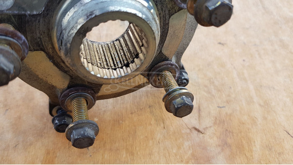 Aprilia Scarabeo Light 400 - 500 hátsó kerékagy - 6/8