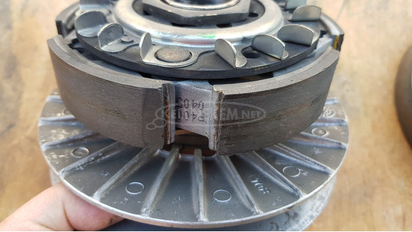 Aprilia Scarabeo Light 400 - 500 kuplung - 8/10