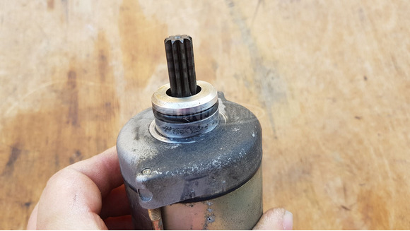 Aprilia Scarabeo Light 400 - 500 önindító - 6/8