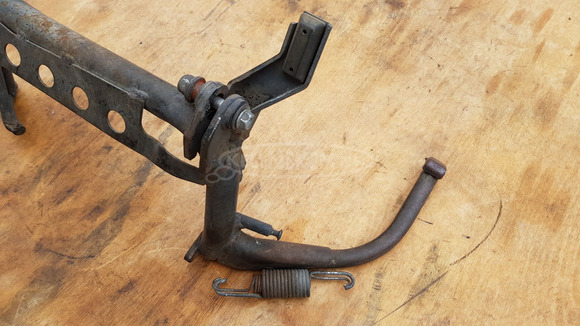 Aprilia Scarabeo Light 400 - 500 középtámasz - 2/7