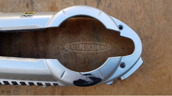 Aprilia Scarabeo Light 400 - 500 kuplung fedél borítás sérült - 3/9