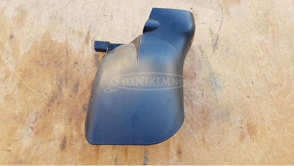 Aprilia Scarabeo Light 400 - 500 hátsó kerék feletti idom - 3/10