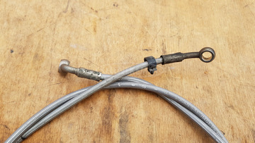 Aprilia Scarabeo Light 400 - 500 hátsó fékcső