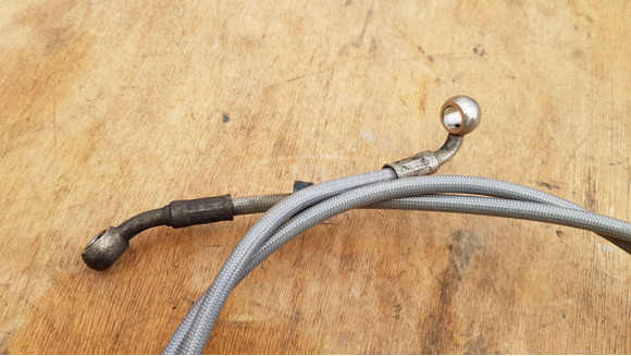 Aprilia Scarabeo Light 400 - 500 hátsó fékcső - 8/8