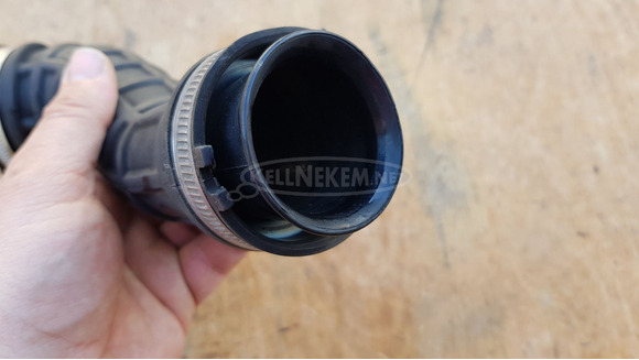 Aprilia Scarabeo Light 400 - 500 légszűrő szívócsonk - 10/10