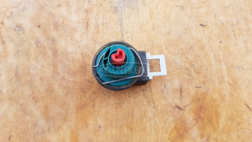 Aprilia Scarabeo Light 400 - 500 gyújtáskapcsoló vég