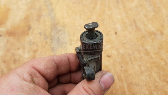 Aprilia Scarabeo Light 400 - 500 oldaltámasz kapcsoló - 6/7