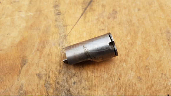 Aprilia Scarabeo Light 400 - 500 kormányzár - 2/4