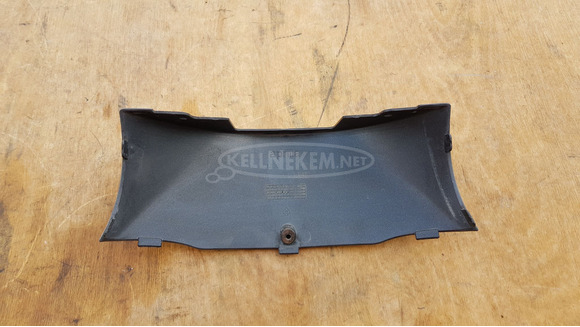 Aprilia Scarabeo Light 400 - 500 ülés zsanér körüli idom - 5/7