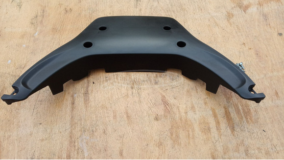 Honda Silver Wing Fjs 400 - 600 hátsó kapaszkodó alsó burkolat - 6/9