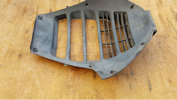 Honda Silver Wing Fjs 400 - 600 hűtő elötti idom - 4/7