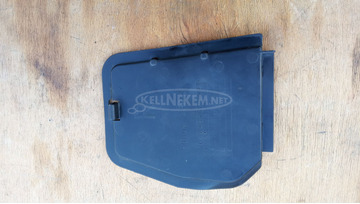 Honda Silver Wing Fjs 400 - 600 hátsó lámpa szervizablak jobbos