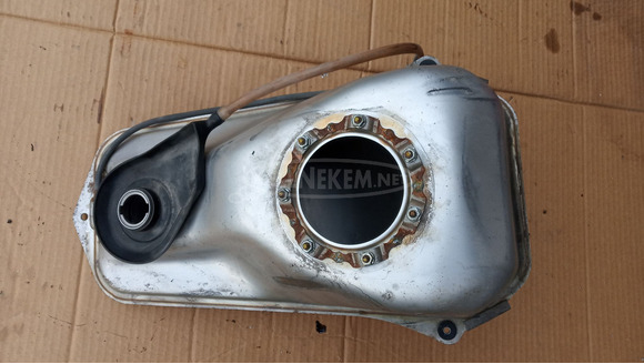 Honda Silver Wing Fjs 400 - 600 üzemanyag tank - 1/10