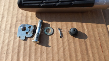 Honda Silver Wing Fjs 600 hátsó lábtartó balos