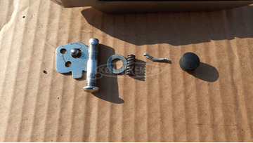 Honda Silver Wing Fjs 600 hátsó lábtartó jobbos