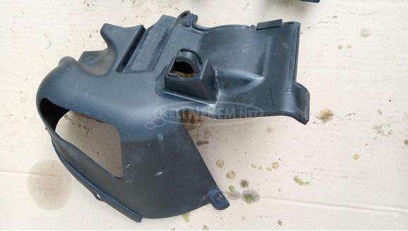 Honda Silver Wing Fjs 400 - 600 villaszár köröli műanyag - 2/9