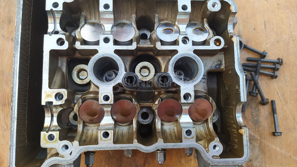 Honda Silver Wing Fjs 400 hengerfej - 8/10