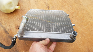 Aprilia Scarabeo 500 hűtő