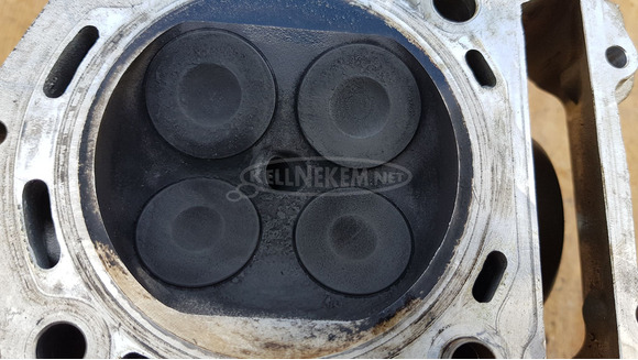 Aprilia Scarabeo 500 hengerfej - 8/10