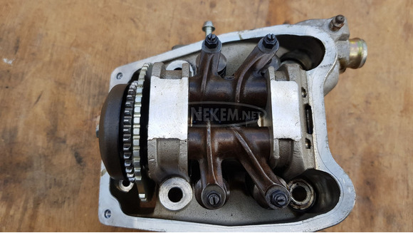 Aprilia Scarabeo 500 hengerfej - 10/10