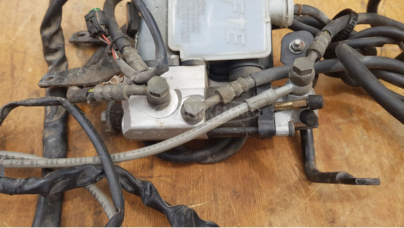 Aprilia Scarabeo 500 ABS kocka - 8/10