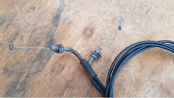 Aprilia Scarabeo 500 gázbovden - 2/7