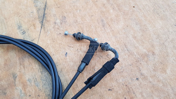 Aprilia Scarabeo 500 gázbovden