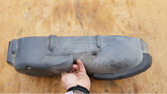 Aprilia Scarabeo 500 kuplung fedél borítás sérült - 5/10