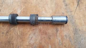 Aprilia Scarabeo 500 első keréktengely