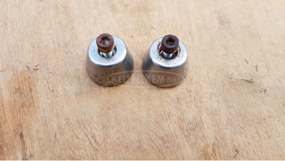 Aprilia Scarabeo 500 kormánysúly - 1/4