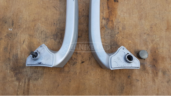 Aprilia Scarabeo 500 hátsó kapaszkodó pár - 5/6