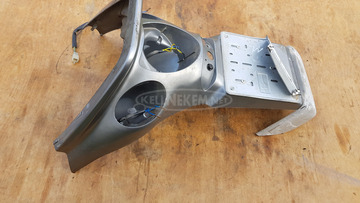 Aprilia Scarabeo 500 hátsó sárvédő