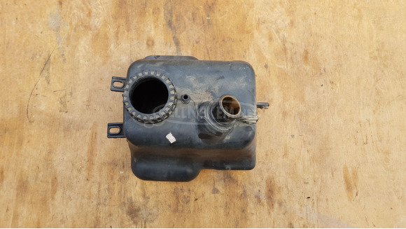 Aprilia Scarabeo 500 üzemanyag tank - 1/7