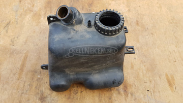 Aprilia Scarabeo 500 üzemanyag tank