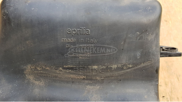 Aprilia Scarabeo 500 üzemanyag tank - 4/7