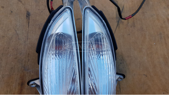 Malaguti Centro 125 - 160 első irányjelző pár - 3/8