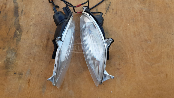 Malaguti Centro 125 - 160 első irányjelző pár - 5/8