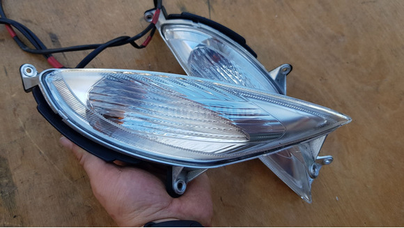 Malaguti Centro 125 - 160 első irányjelző pár - 6/8